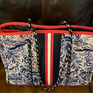 Simply Southern Neoprene Tote bag Leaf print